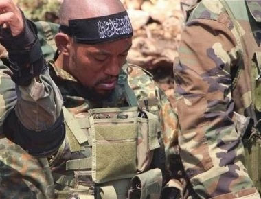 Το ISIS επιβεβαίωσε τον θάνατο του Γερμανού ράπερ Ντέσο Ντογκ (φωτό)